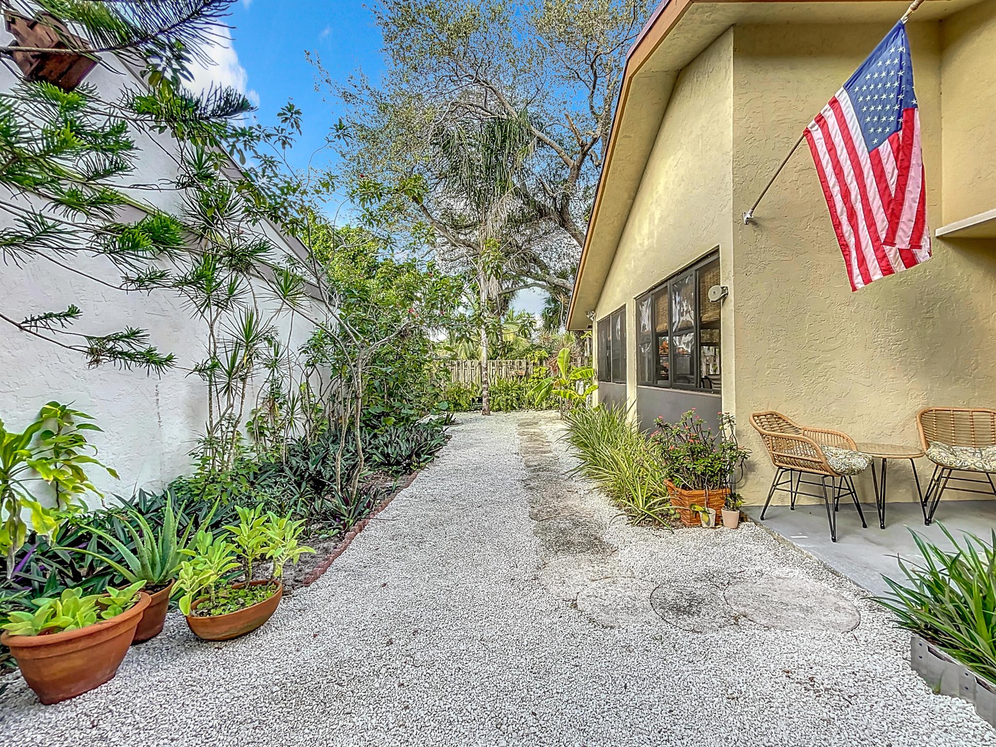 MEADOWS 300 1 - Residential