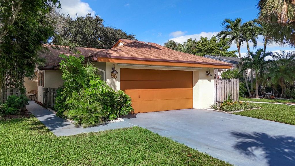 Photo of 56 Baytree Circle, Boynton Beach, FL 33436 (MLS # R11138896)