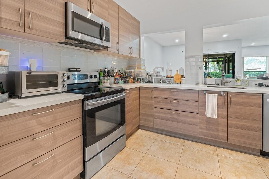 Golden Raintree III - Residential
