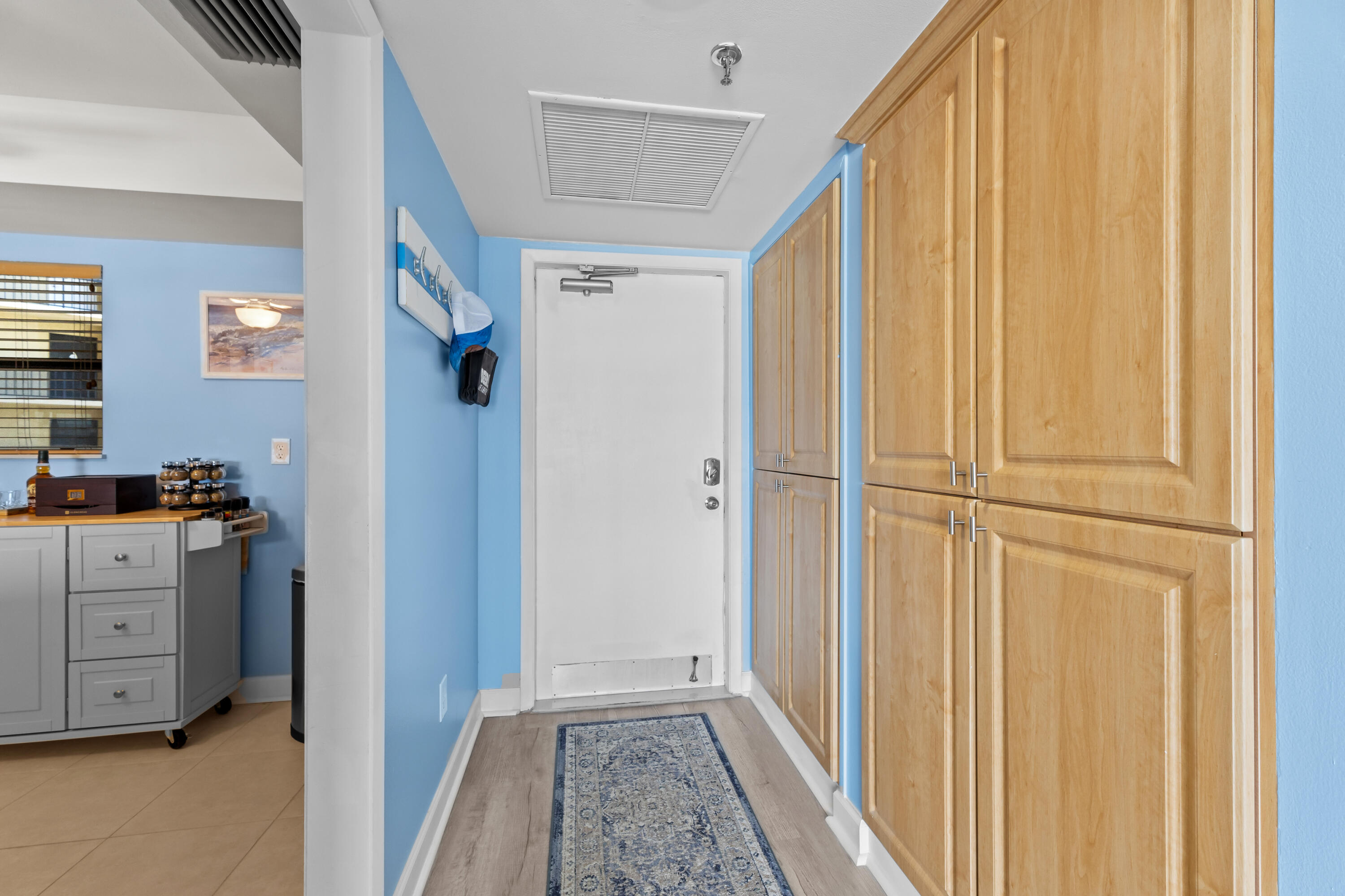 Sea Pointe Towers - Residential