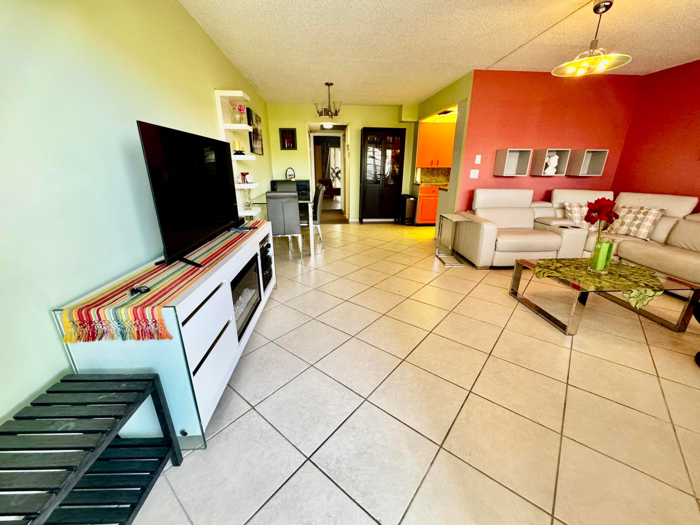 3058 Cambridge