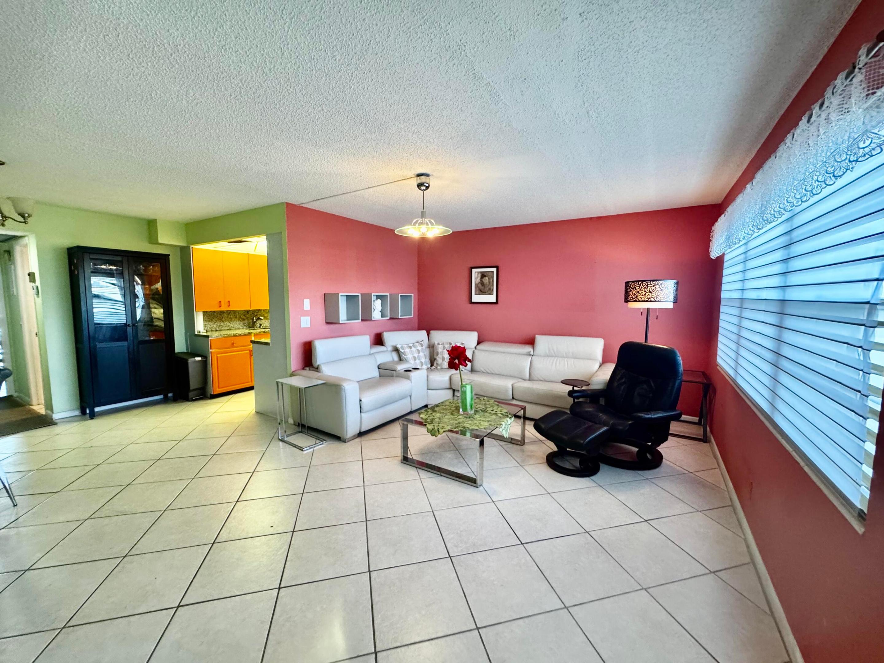 CAMBRIDGE C CONDO - Residential