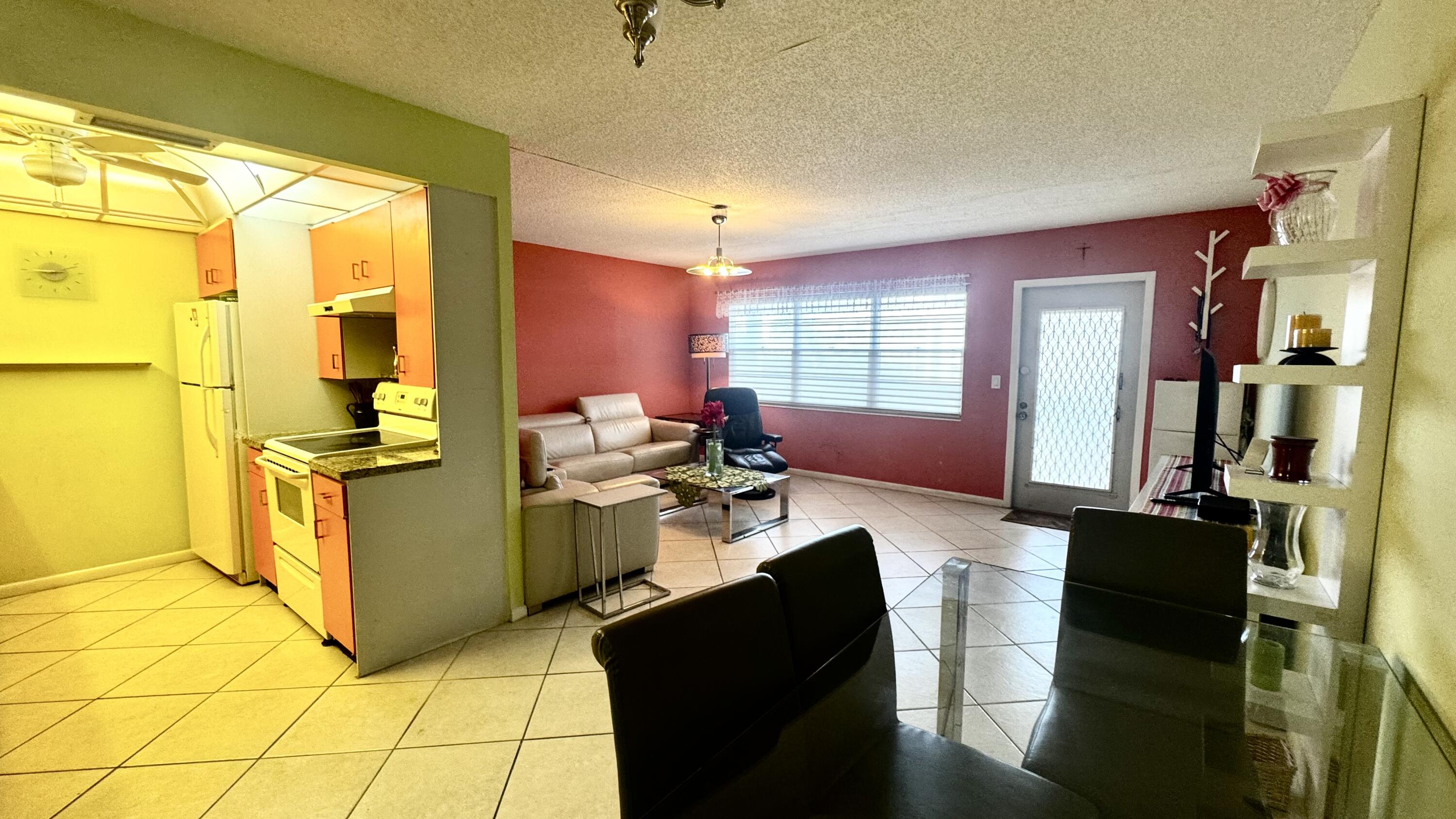 CAMBRIDGE C CONDO - Residential