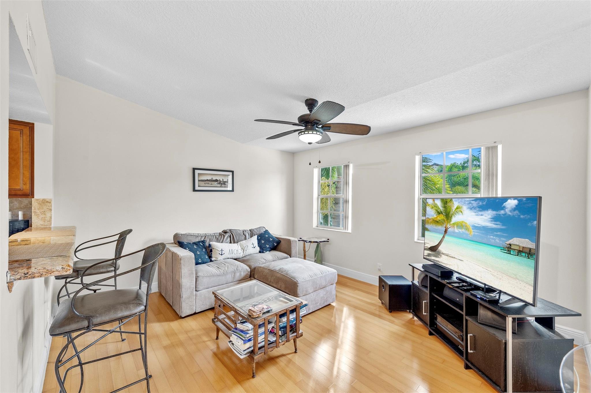 1035 Lake Shore Drive 105