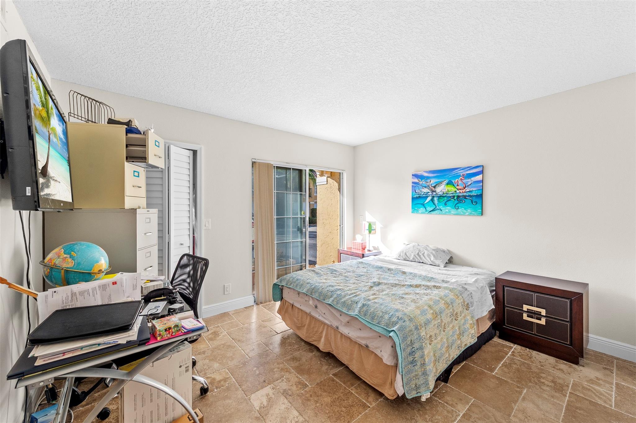 BAY REACH CONDO - Residential