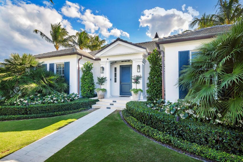 Photo of 216 Sandpiper Drive, Palm Beach, FL 33480 (MLS # R11155999)