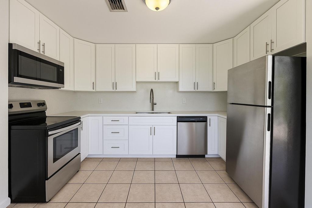 Photo of 418 52nd Street #1, West Palm Beach, FL 33407 (MLS # B26046388)