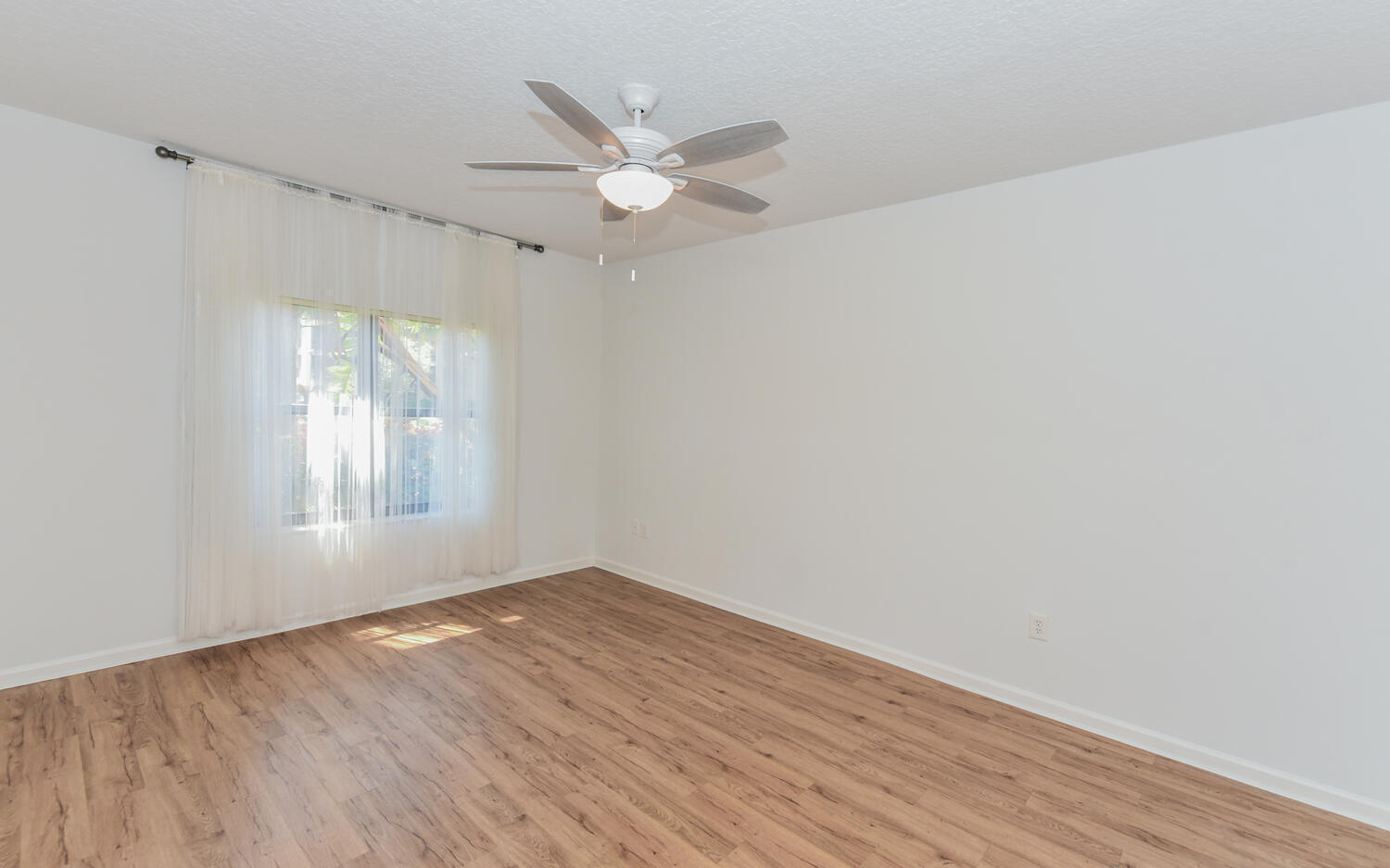 OCEAN TRACE CONDO - Residential Lease