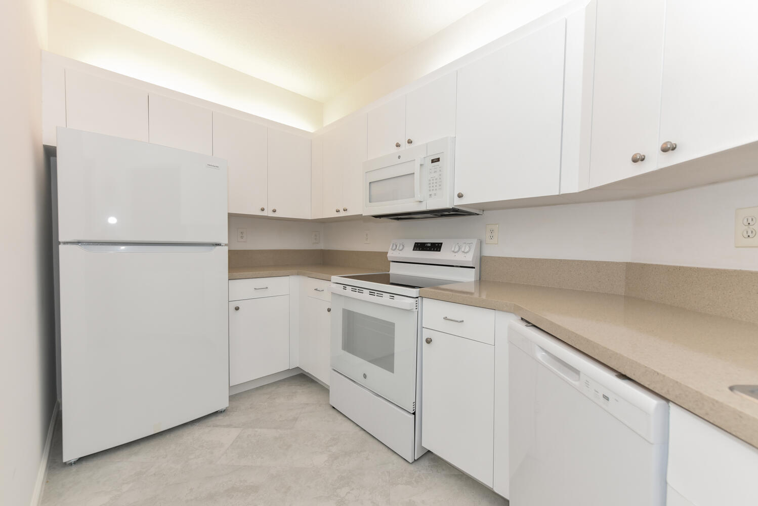 OCEAN TRACE CONDO - Residential Lease