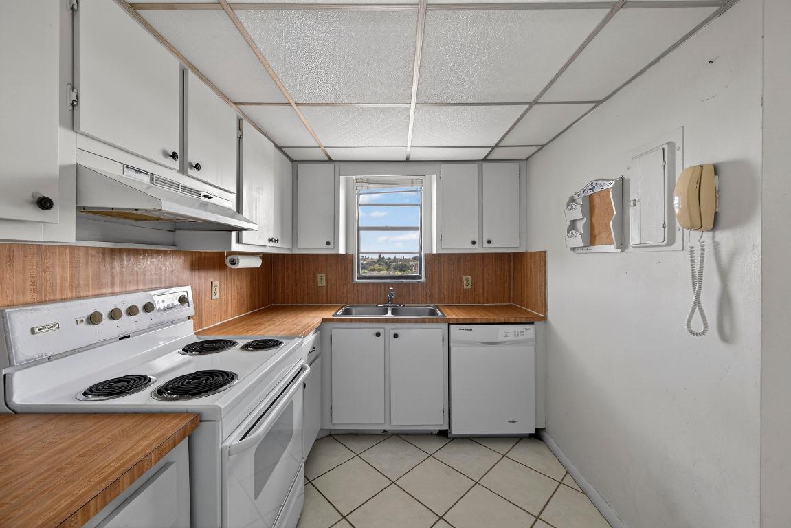 2400 Deer Creek Country Club Boulevard 604-1