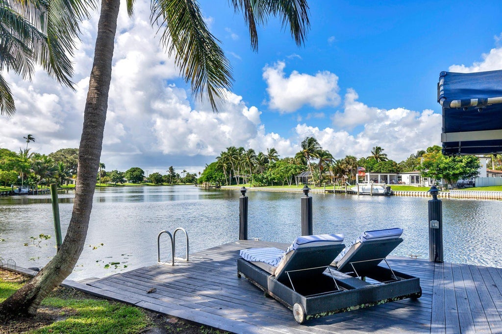 Photo of 7813 Pine Tree Lane, West Palm Beach, FL 33406 (MLS # B26081887)
