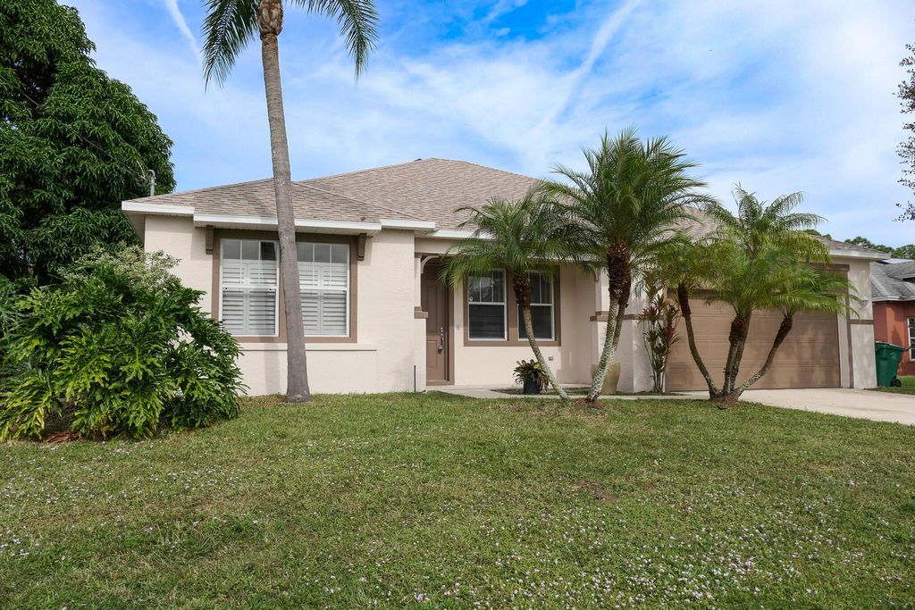 Photo of 147 SW Glenwood Drive, Port Saint Lucie, FL 34984 (MLS # R10942006)