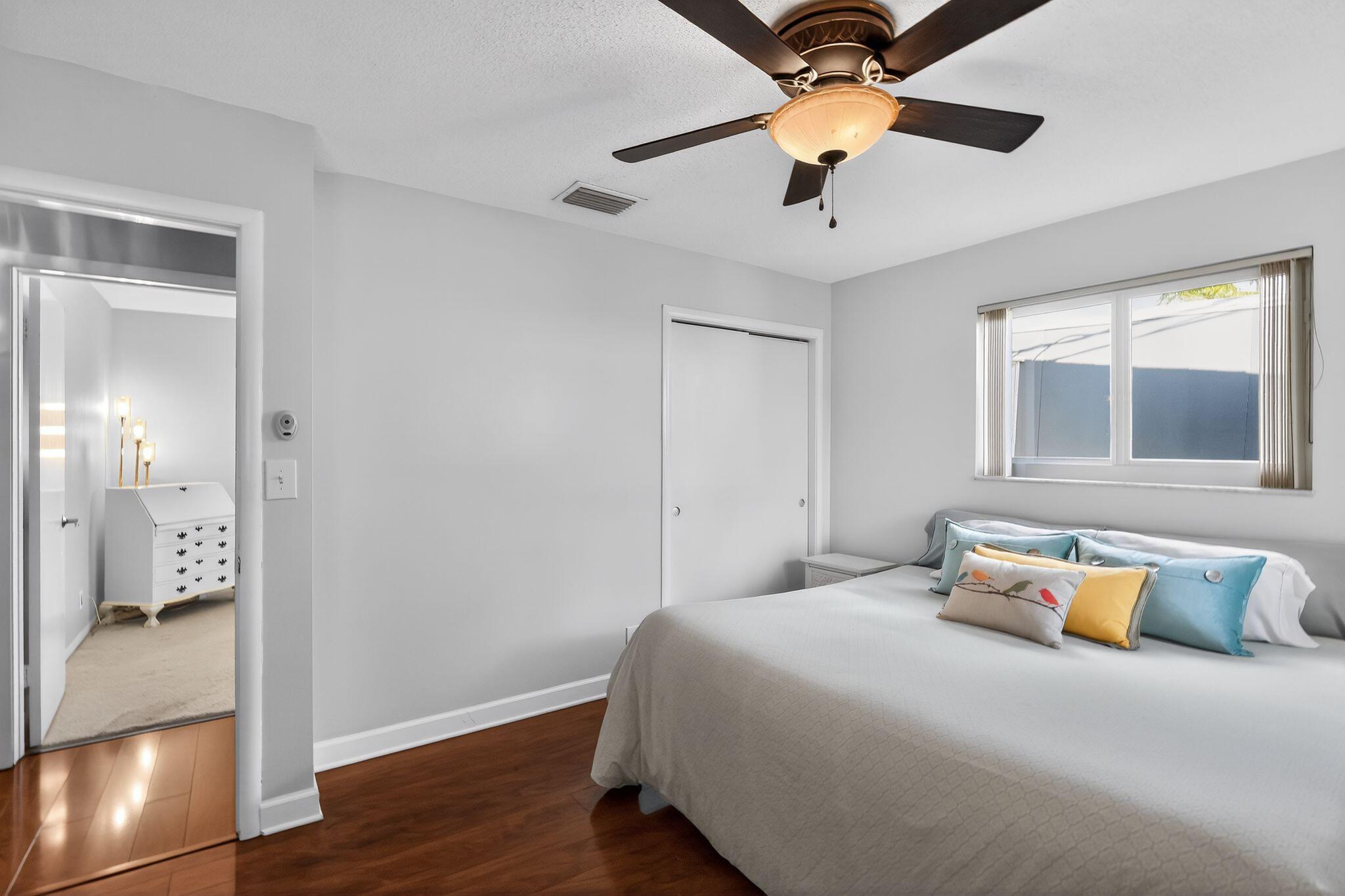 PARK ROAD MANOR - Residential