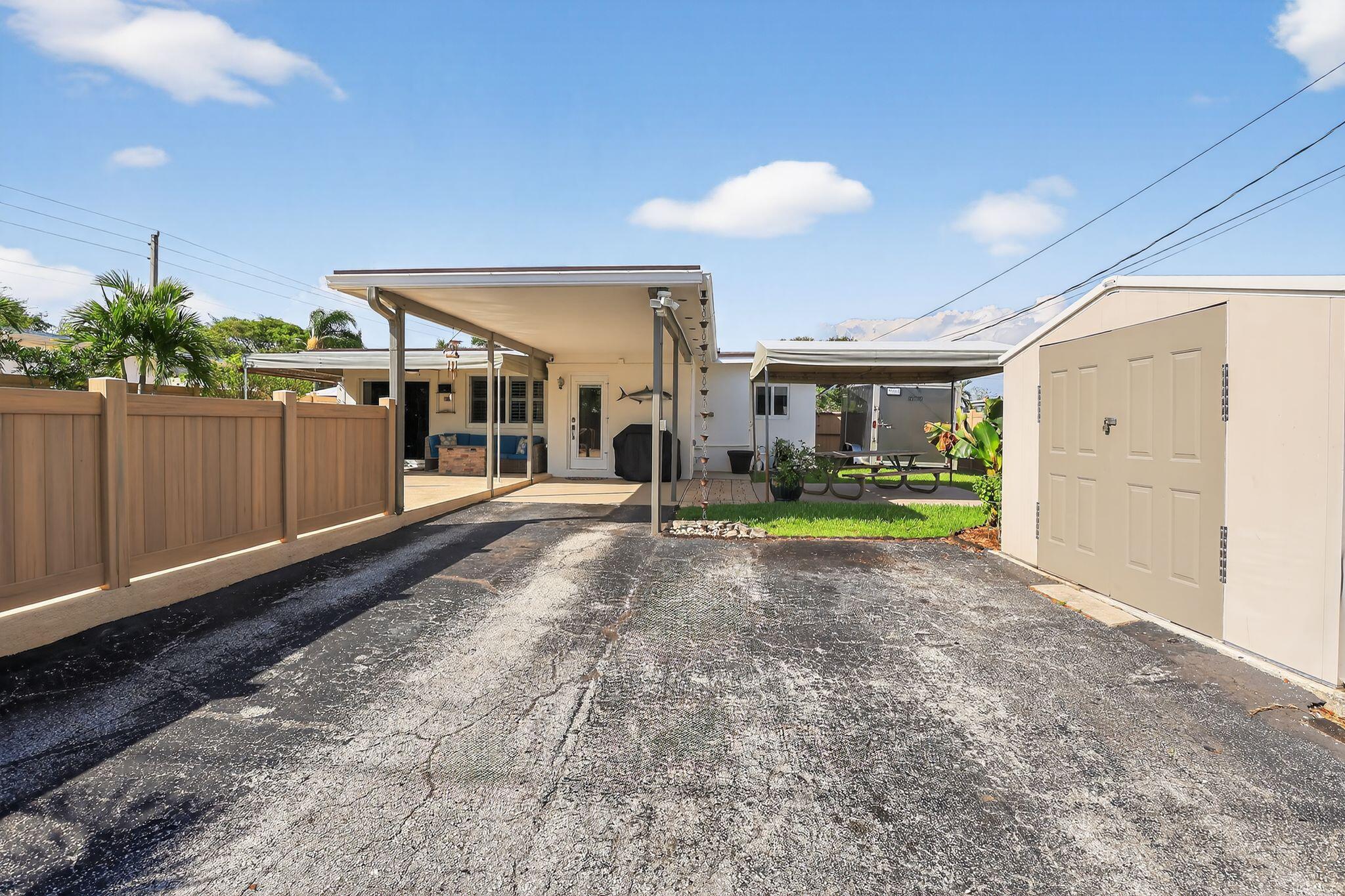 PARK ROAD MANOR - Residential