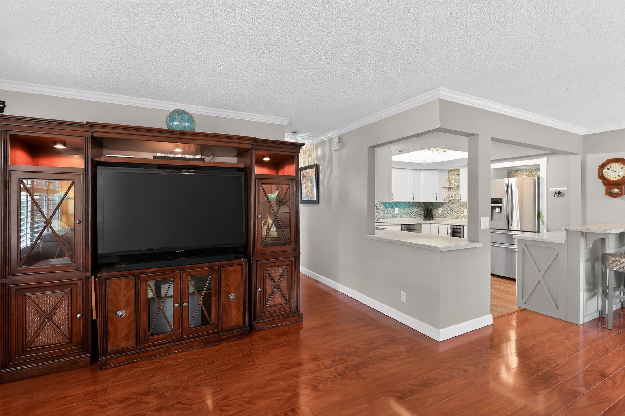 PARK ROAD MANOR - Residential