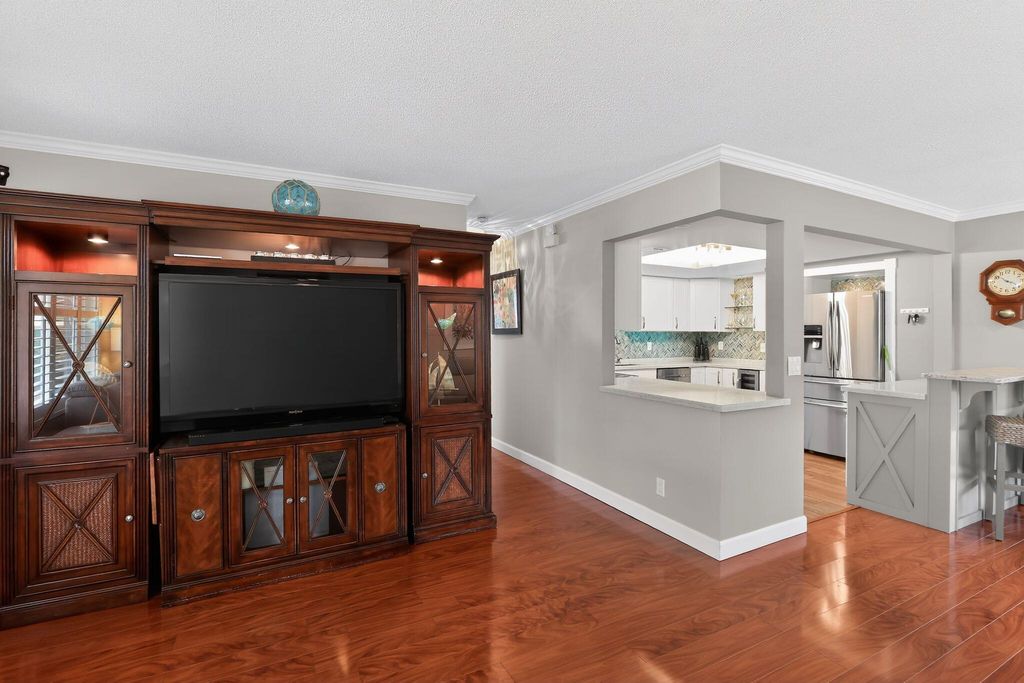 Photo of 3238 Roosevelt Street, Hollywood, FL 33021 (MLS # B26003652)