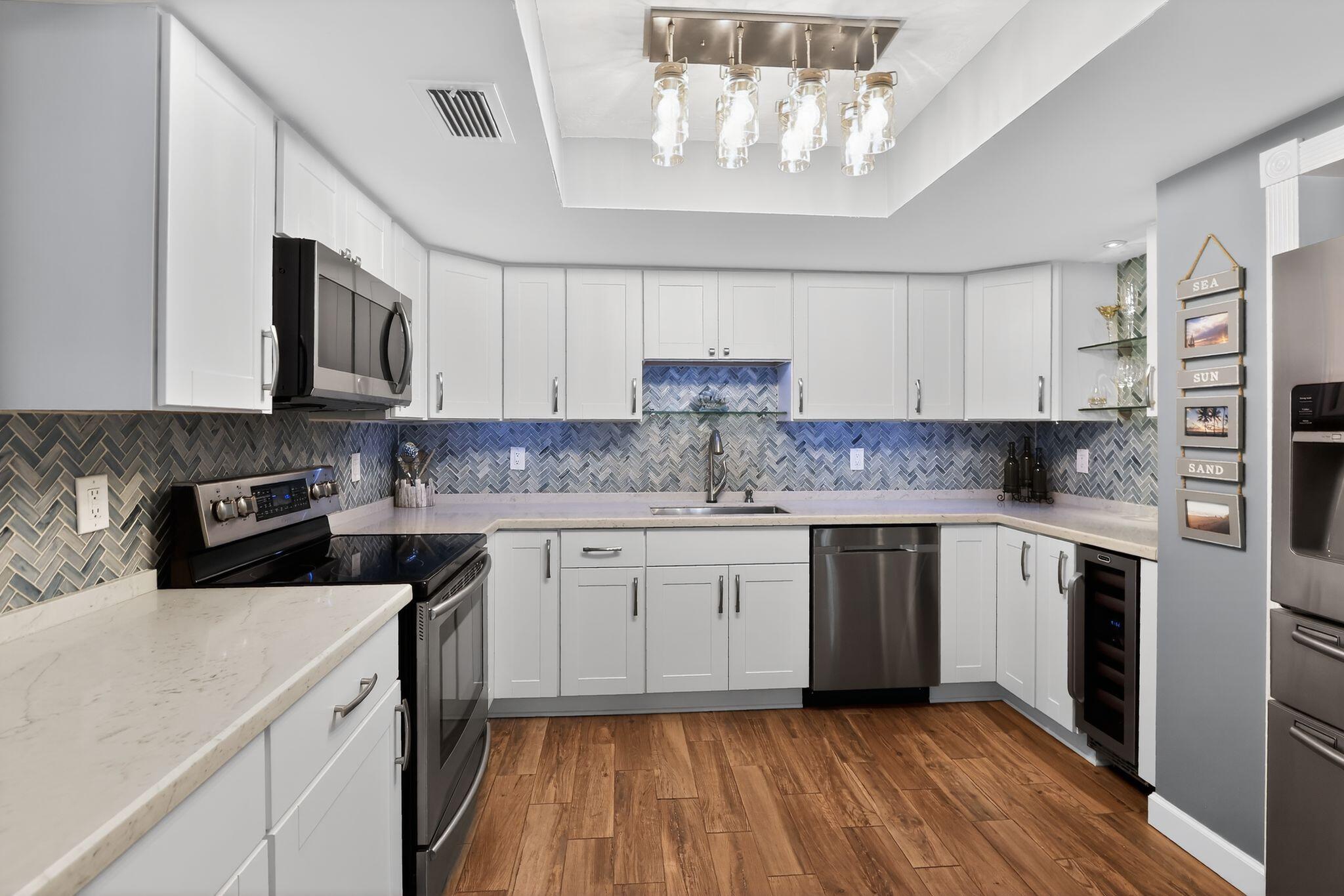 PARK ROAD MANOR - Residential