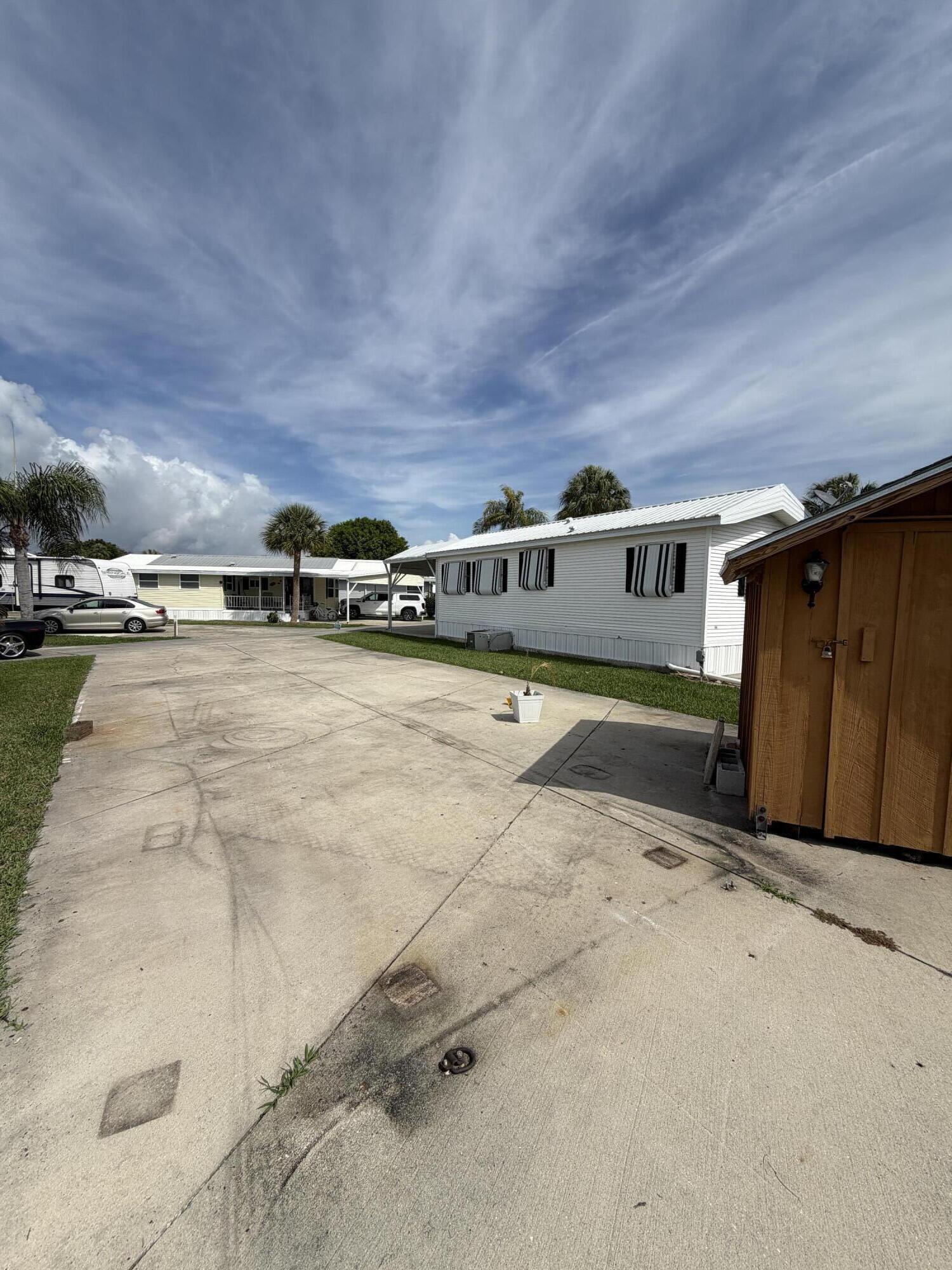 5340 SE 65th Terrace