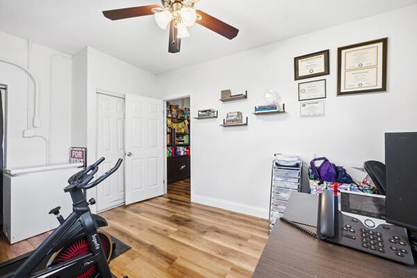 BLUE HERON PARK 1 - Residential