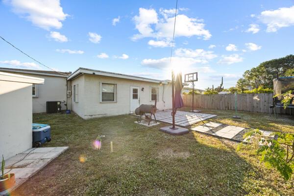 BLUE HERON PARK 1 - Residential