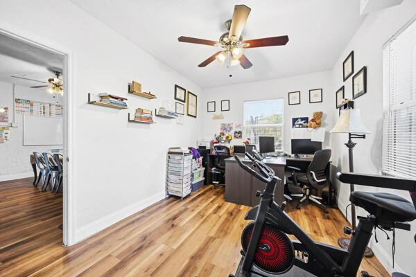 BLUE HERON PARK 1 - Residential