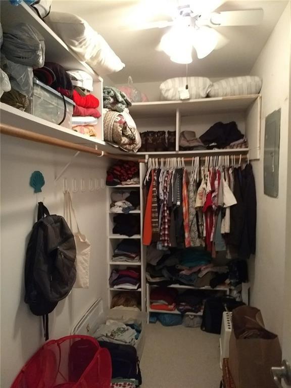 CEDAR POINTE CONDO VILLAGE 8 - Residential