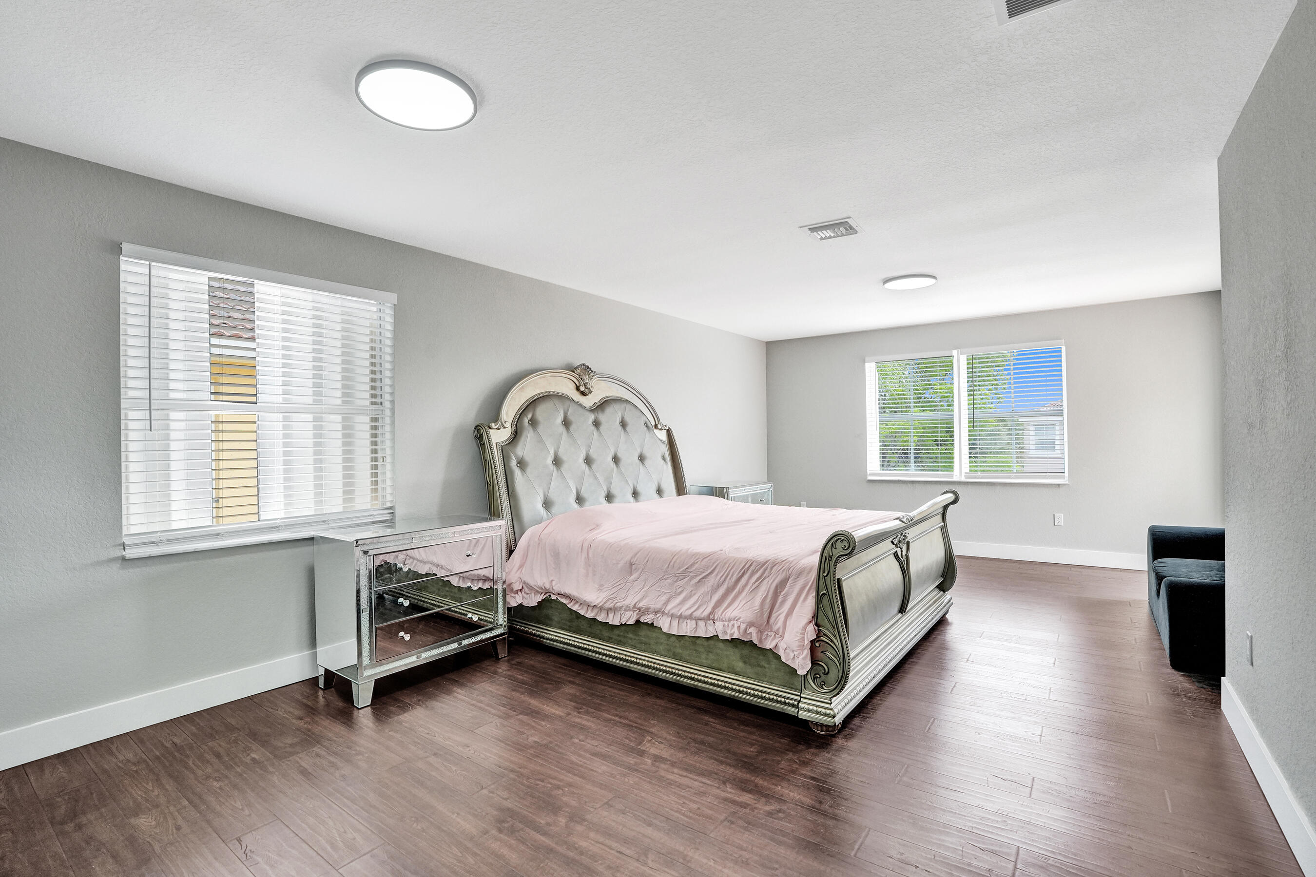 RIVIERA ISLES III - Residential