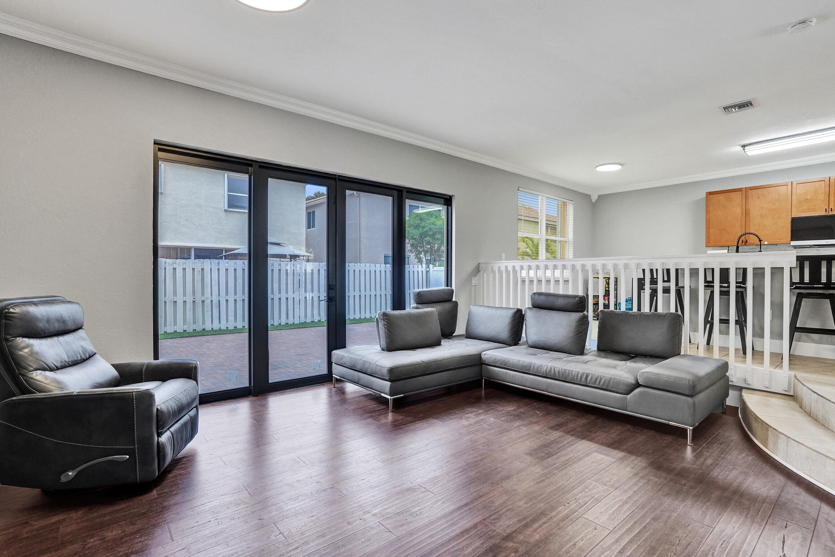 RIVIERA ISLES III - Residential