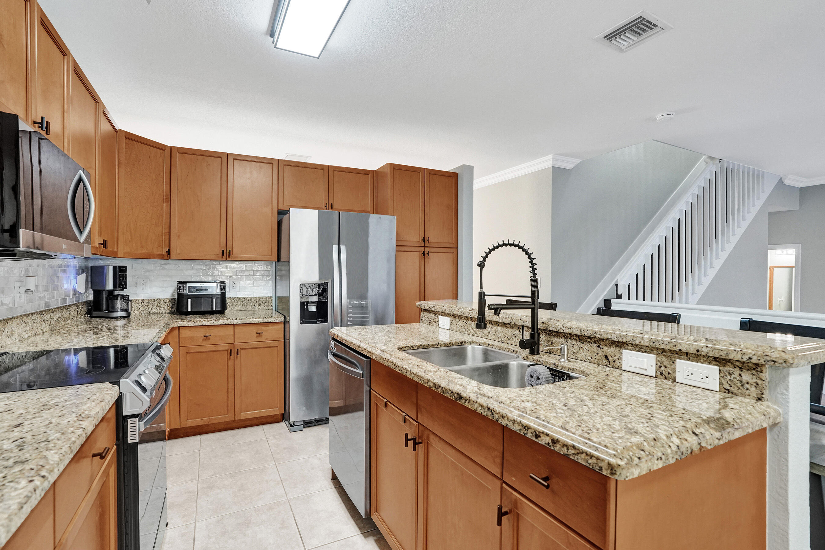 RIVIERA ISLES III - Residential