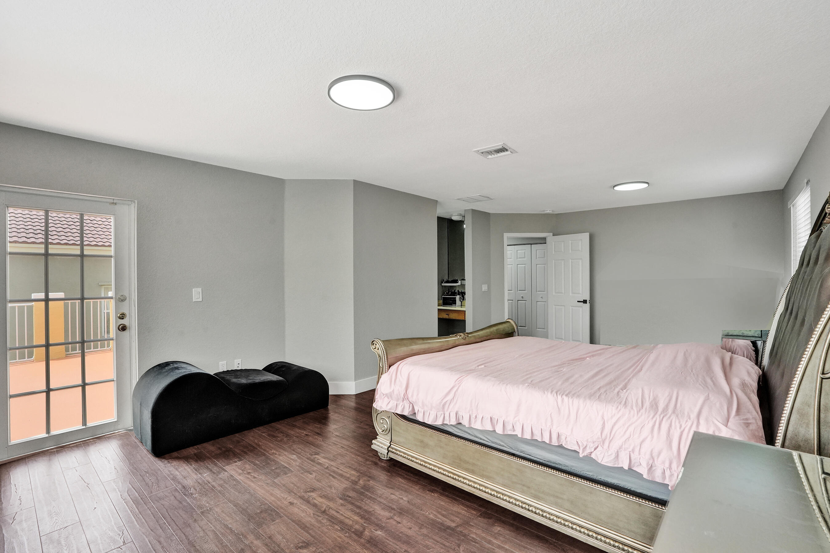 RIVIERA ISLES III - Residential