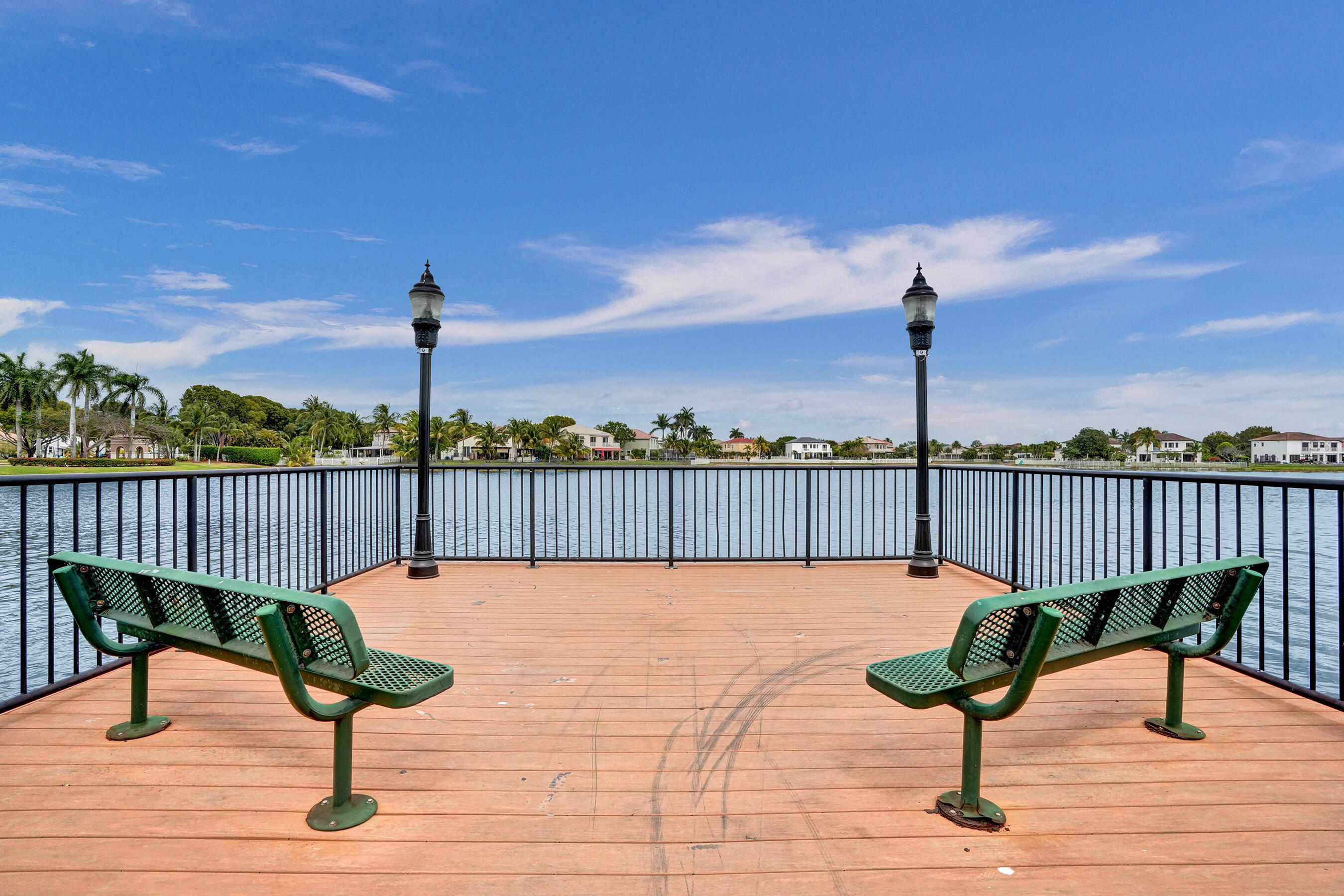 RIVIERA ISLES III - Residential