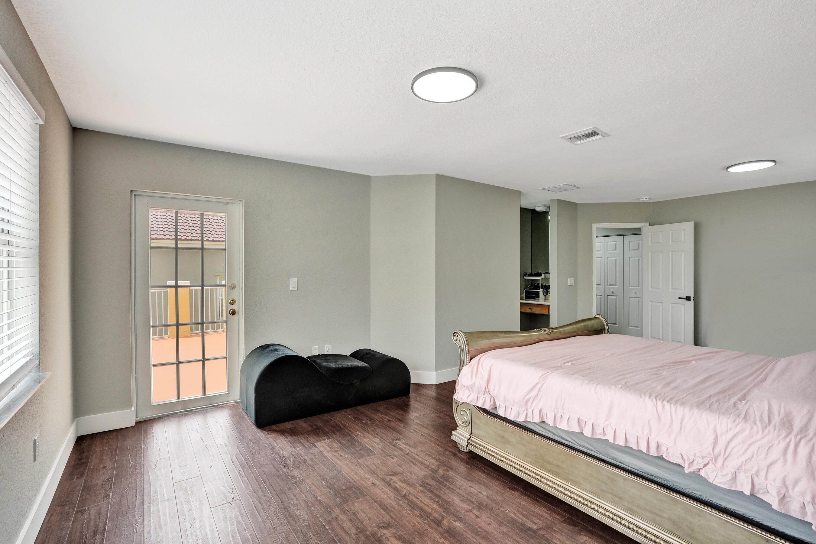 RIVIERA ISLES III - Residential