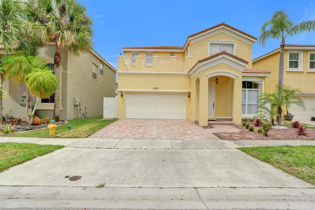 Photo of 5262 SW 155th Avenue, Miramar, FL 33027 (MLS # B26022354)