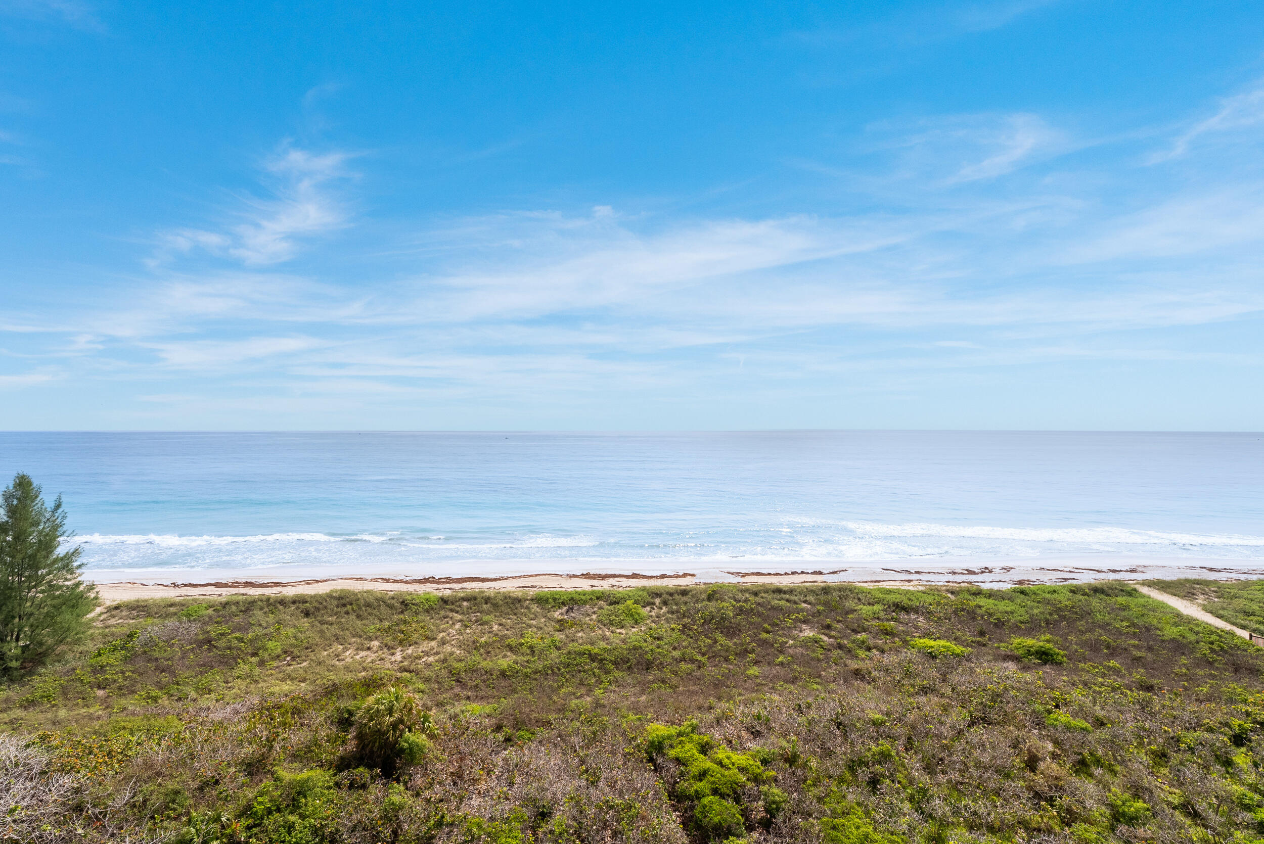 GRAND ISLE OF NORTH HUTCHINSON ISLAND CONDOMINIUM - Residential