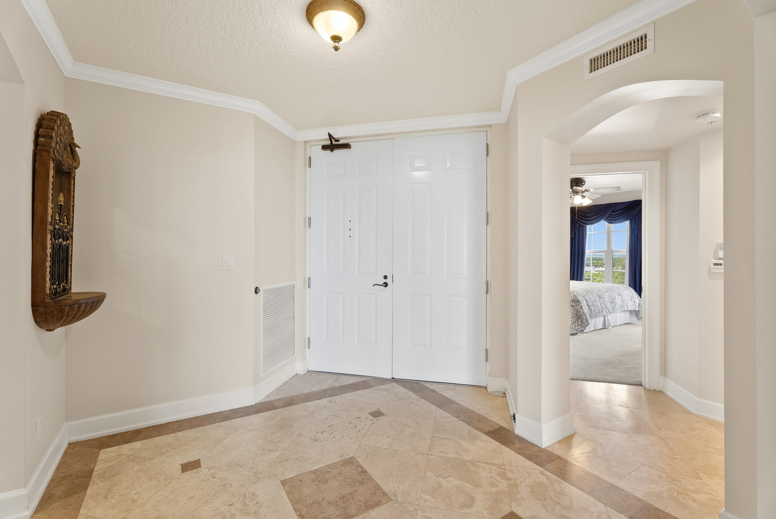GRAND ISLE OF NORTH HUTCHINSON ISLAND CONDOMINIUM - Residential