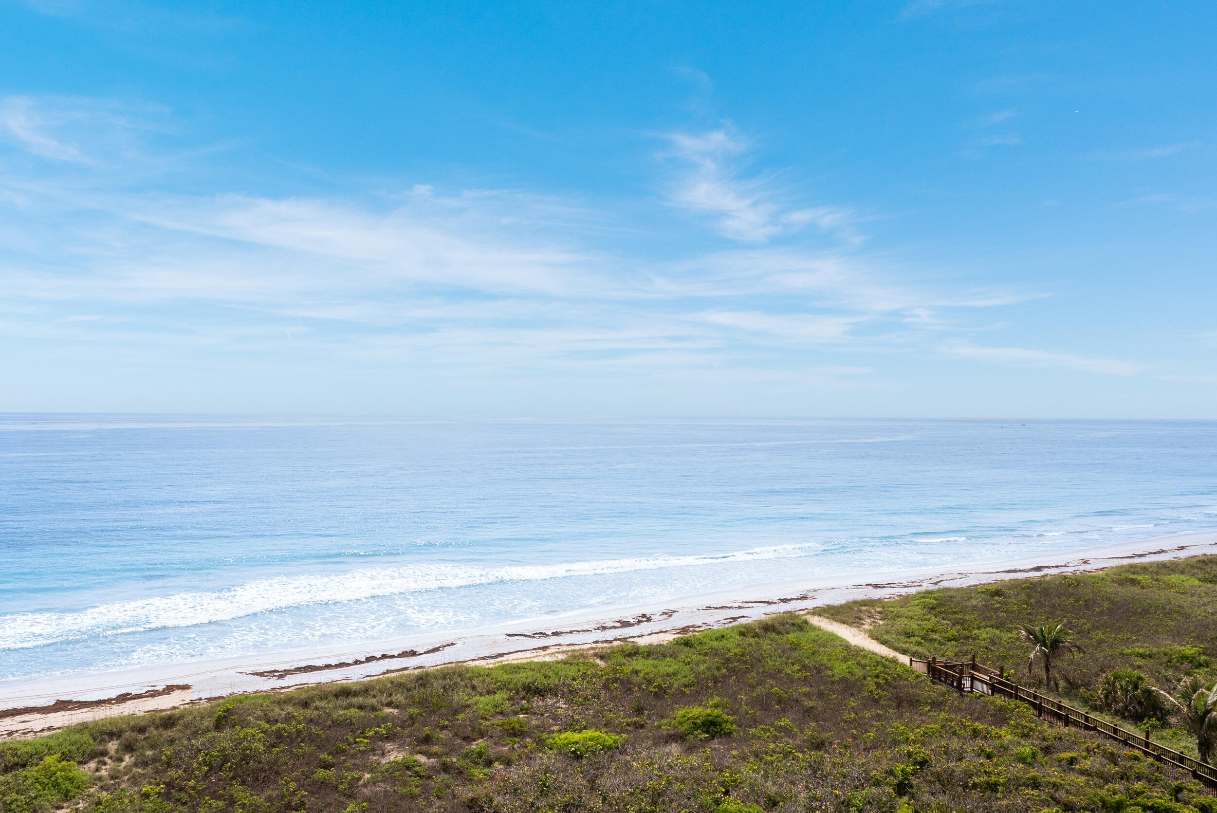 GRAND ISLE OF NORTH HUTCHINSON ISLAND CONDOMINIUM - Residential