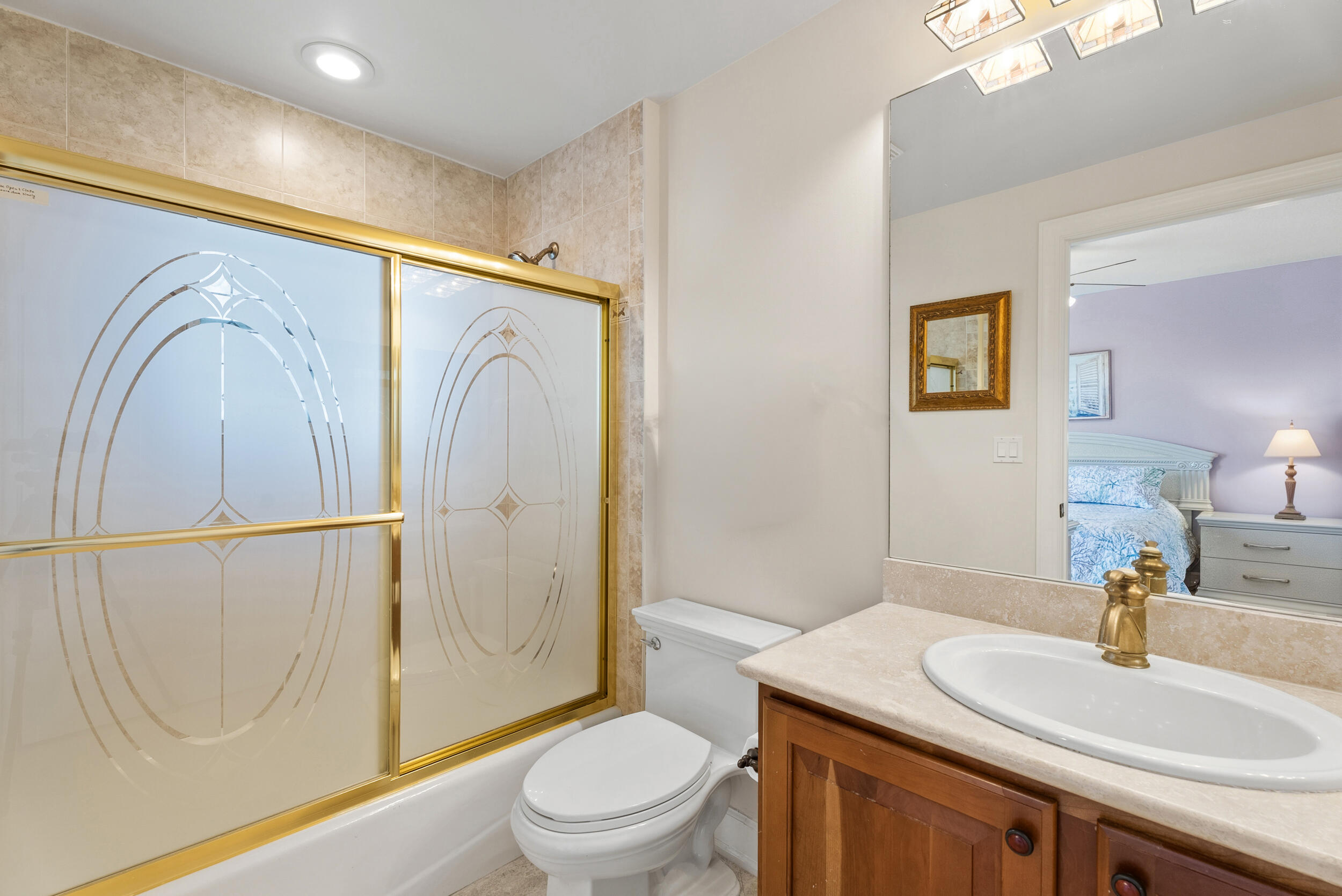 GRAND ISLE OF NORTH HUTCHINSON ISLAND CONDOMINIUM - Residential