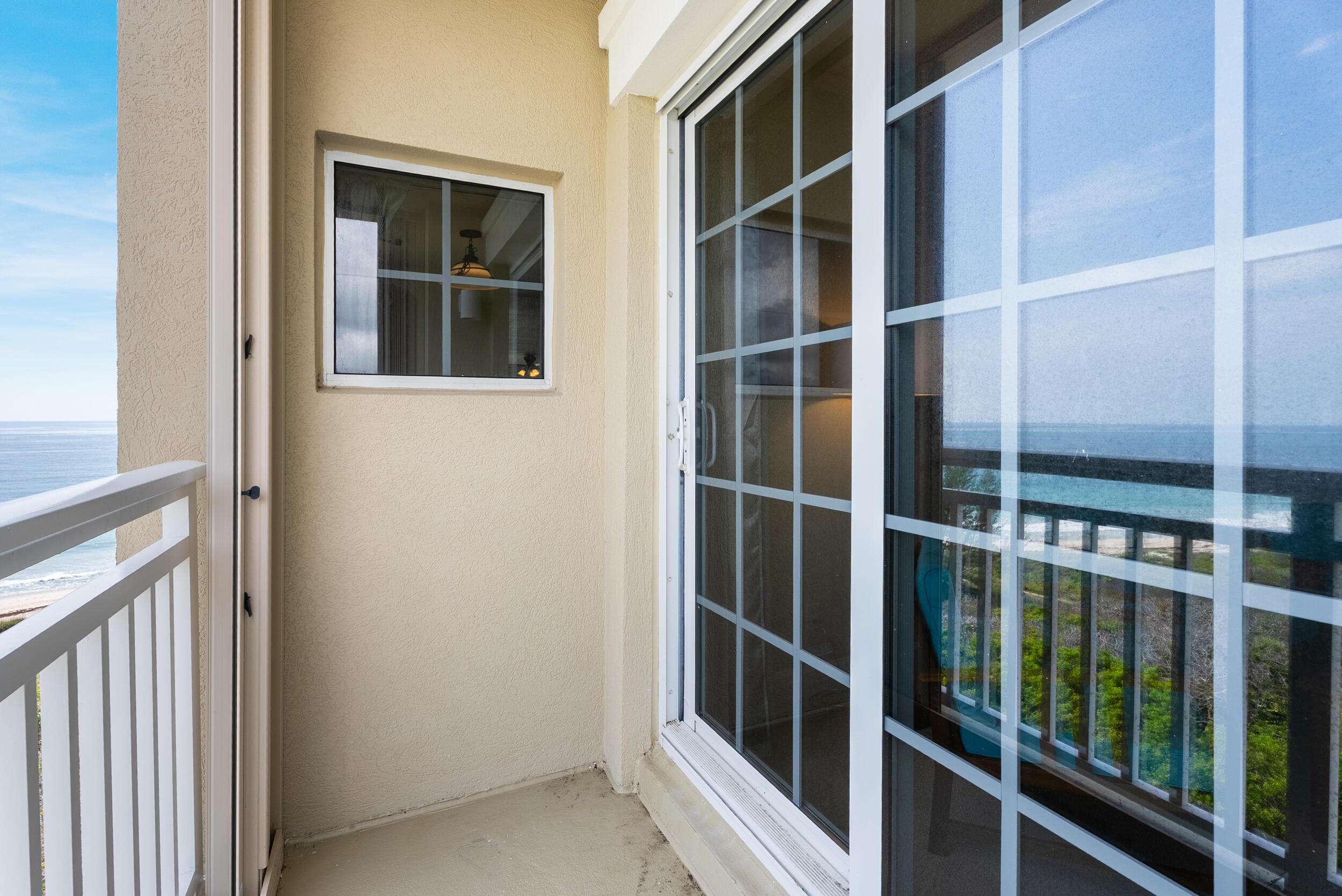 GRAND ISLE OF NORTH HUTCHINSON ISLAND CONDOMINIUM - Residential