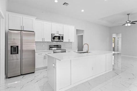 A home in Port St Lucie
