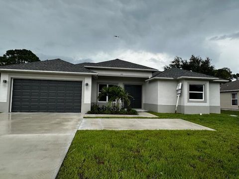 A home in Port St Lucie