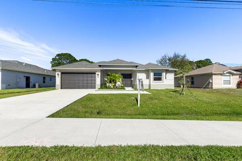 A home in Port St Lucie