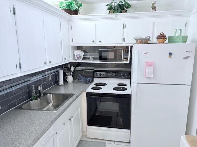 Lovely furnished 1 bedroom 1.5 bath unit in quiet location near Markham pool. Walk n shower. Century Village offers the finest in amenities with its massive clubhouse featuring a 1500+ seat theater with live shows and movies, fitness center, tennis, pickleball, courtesy shuttle, shuffle board, mini golf, wood shop, clay room, stained glass, music room , Ballroom, heated pools and so much more. You'll love this place!