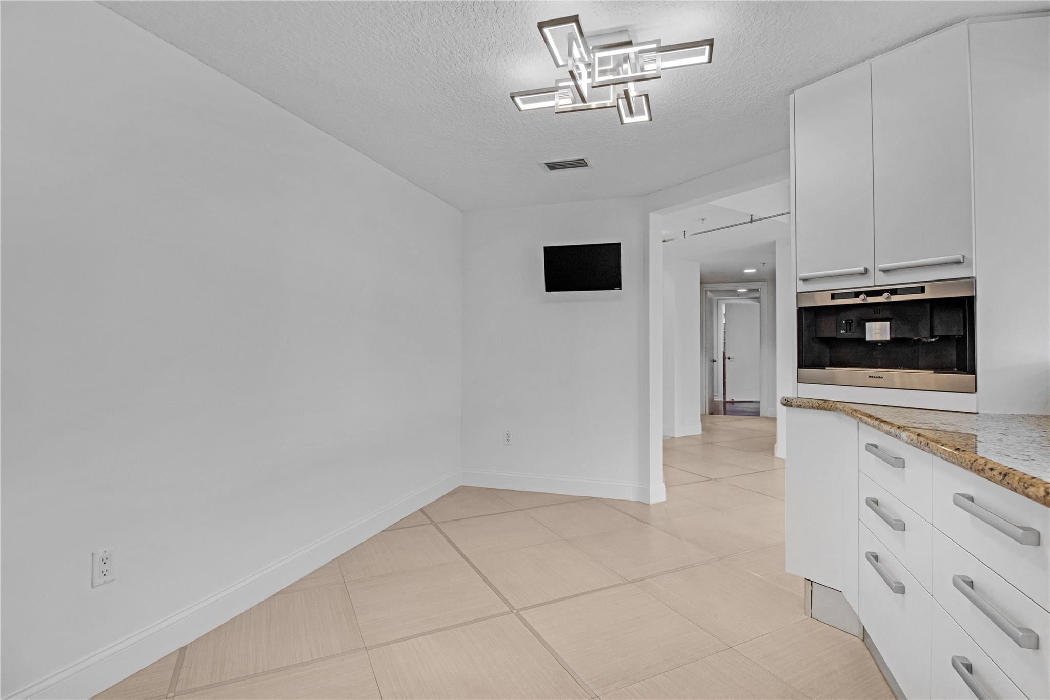 La Rive - Residential