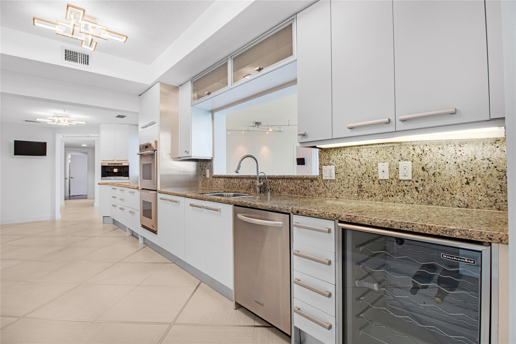 La Rive - Residential