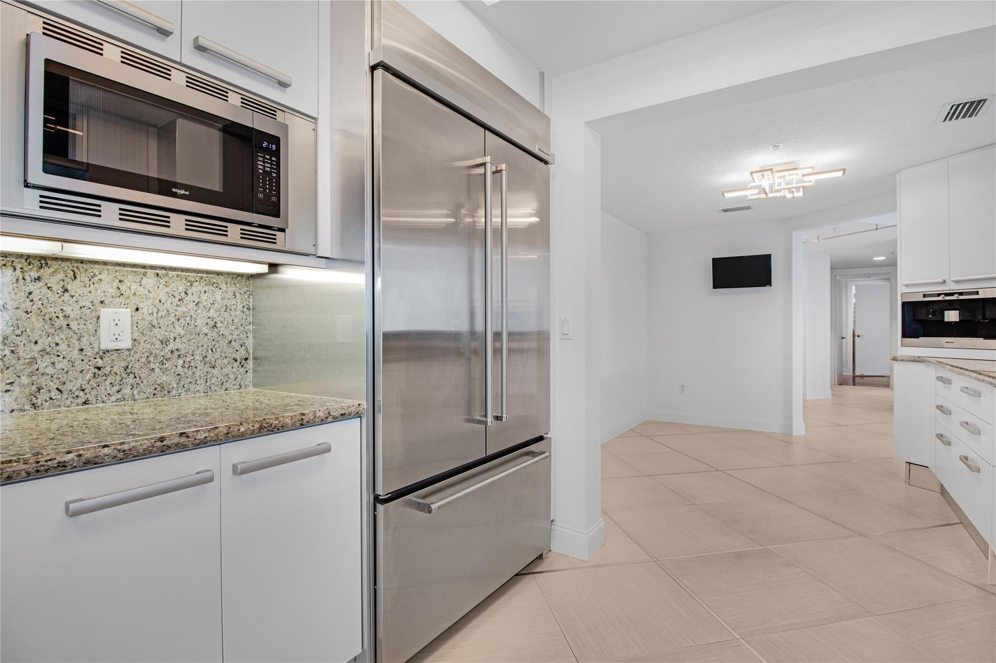 La Rive - Residential