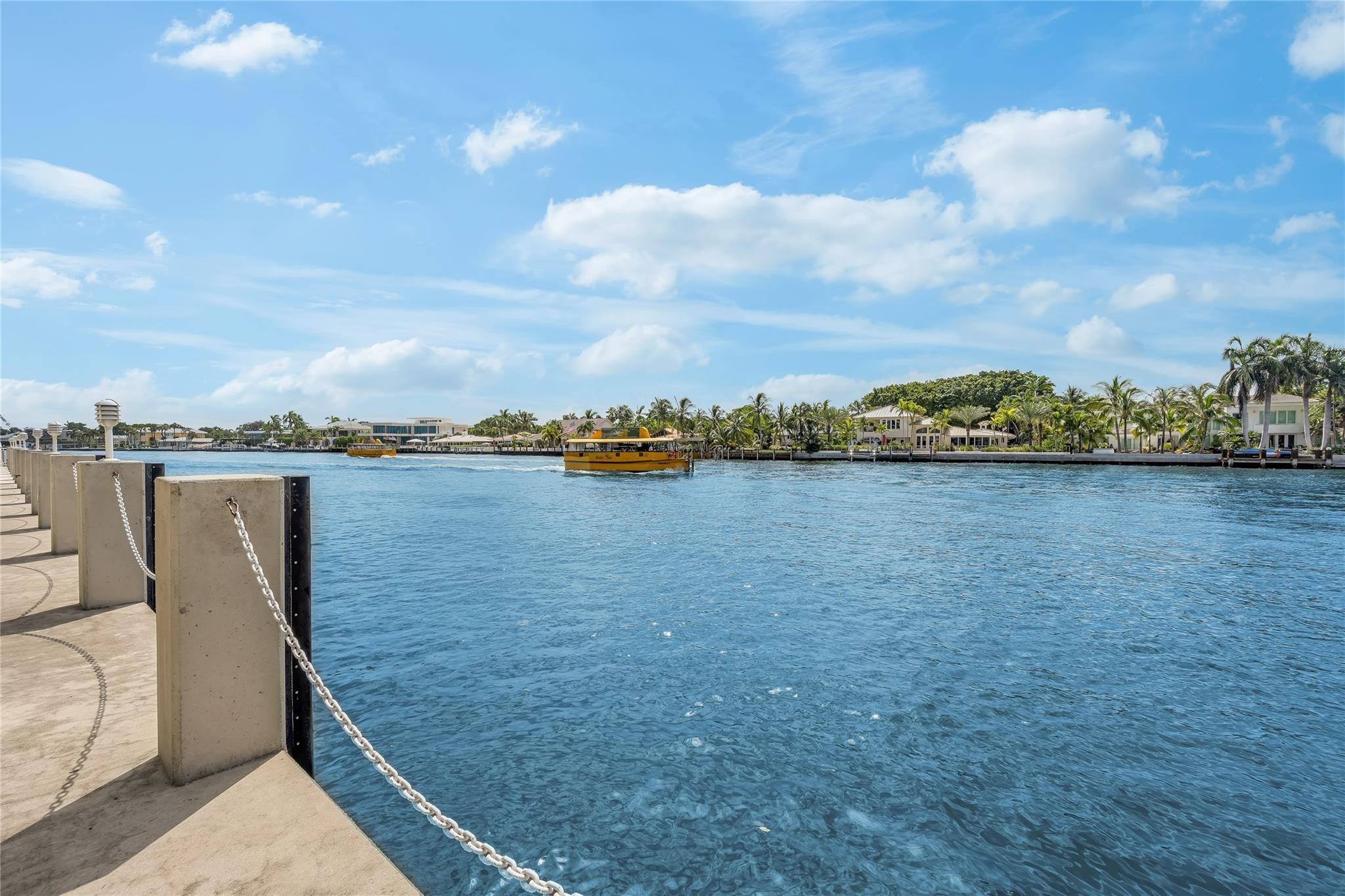 La Rive - Residential