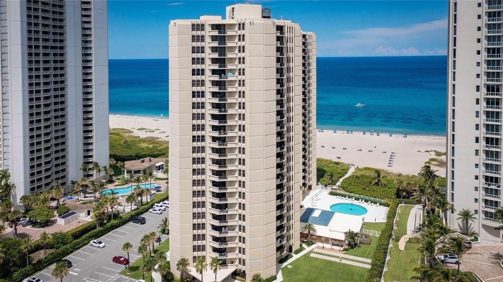 Photo of 2800 N Ocean Drive #B-9d, Singer Island, FL 33404 (MLS # B26005647)
