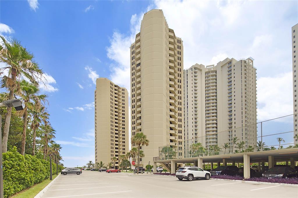 PHOENIX TOWERS CONDO - Residential Lease