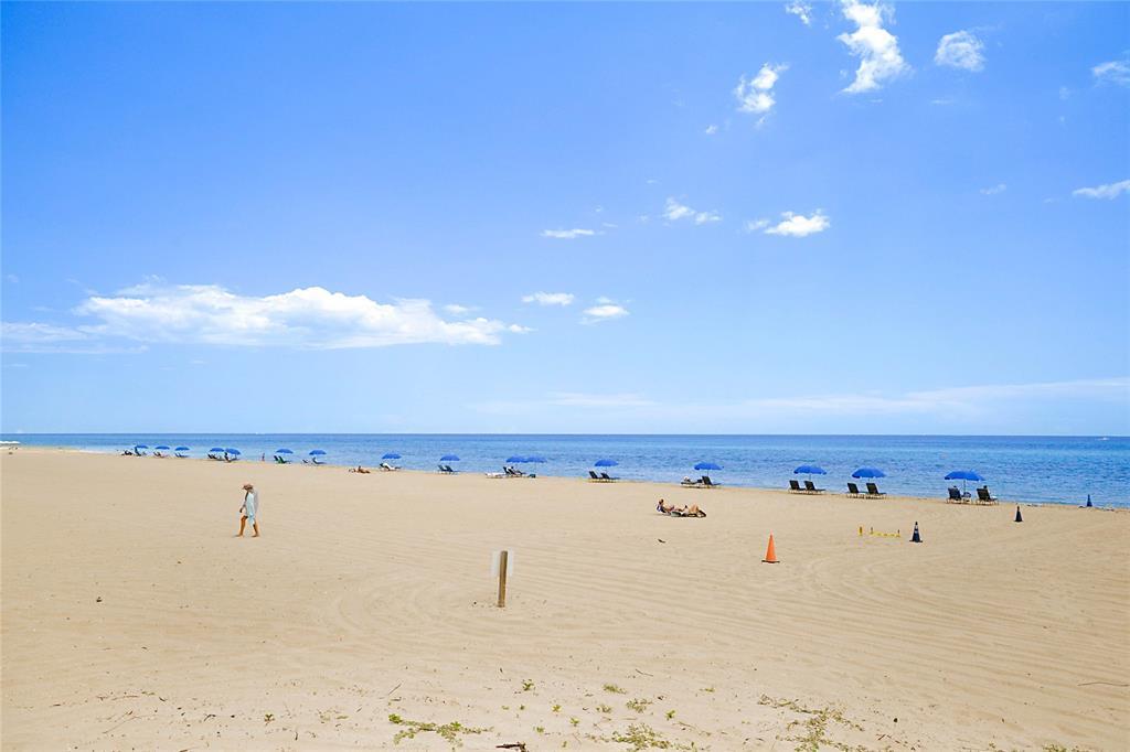 PHOENIX TOWERS CONDO - Residential Lease