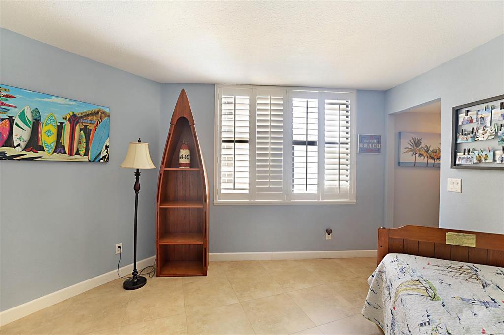 PHOENIX TOWERS CONDO - Residential Lease